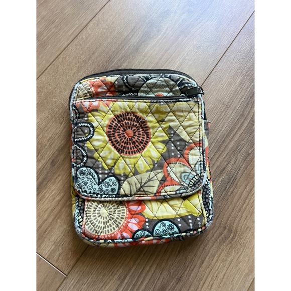 Vera Bradley Wallet - Picture 1 of 12